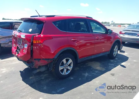2015 Toyota Rav4 Xle z USA, uszkodzony, nr VIN 2T3WFREV3FW147581
